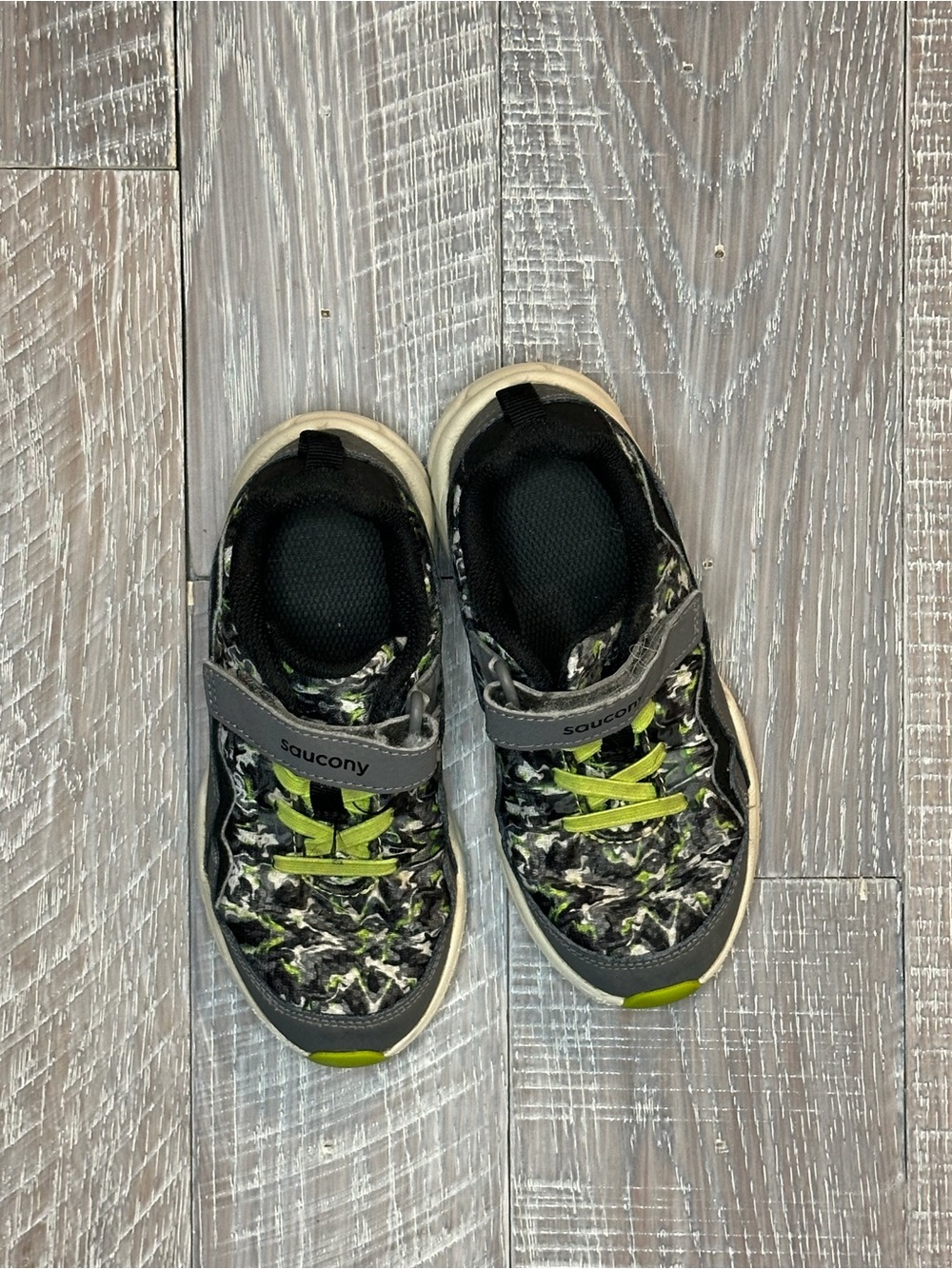 Saucony Kids Black & Lime Camouflage Athletic Sneakers
